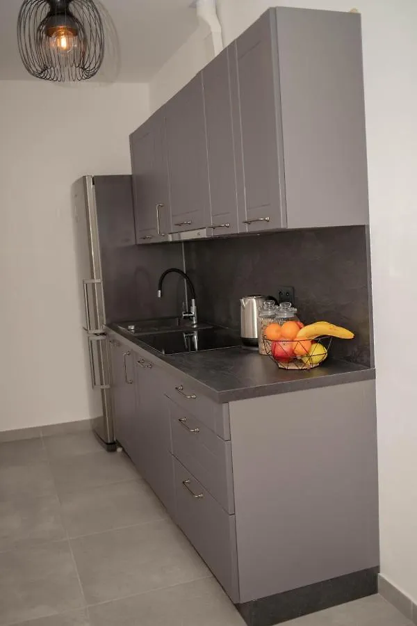 Rezidence Kbely - Free Parking Apartamento Praga República Checa