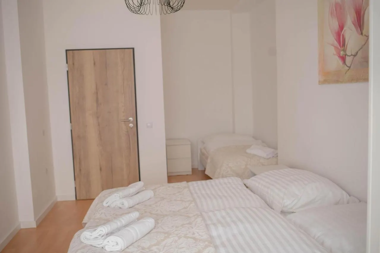 Apartament Rezidence Kbely - Free Parking Praga